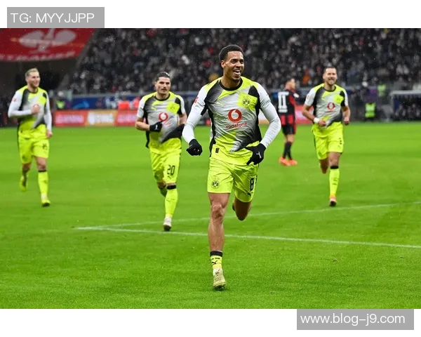 德甲精彩对决多特蒙德强势击败法兰克福展现冠军实力