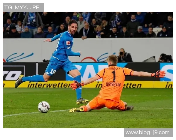 德天空报道多特边锋坎贝尔租借加盟霍芬海姆买断总价超1000万欧 德天空报道多特边锋坎贝尔租借加盟霍芬海姆买断总价超1000万欧